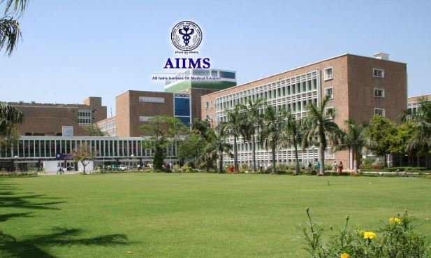 ਬੱਚਿਆਂ ਤੇ ਨੌਜਵਾਨਾਂ 'ਚ ਵੱਧ ਰਹੀ ਹੈ Internet ਦੀ ਲਤ, AIIMS ਕਰੇਗ