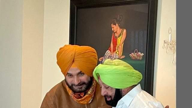 ਨਵਜੋਤ ਸਿੱਧੂ ਵੱਲੋਂ ਕੈਪਟਨ ਨਾਲ ਮੀਟਿੰਗ, ਮੁੱਖ ਮੰਤਰੀ ਸਾਹਮਣੇ ਰੱਖੀ ਵ