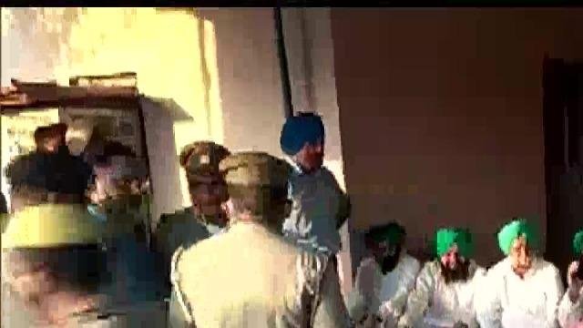 ਗੁਰਨਾਮ ਚੜੂਨੀ ਅਤੇ ਉੱਪ ਮੁੱਖ ਮੰਤਰੀ ਸੁਖਜਿੰਦਰ ਰੰਧਾਵਾ ਨੂੰ ਯੂ.ਪੀ ਪੁ