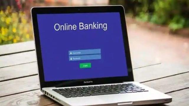 SBI ਨੇ ਮੋਬਾਈਲ ਬੈਂਕਿੰਗ 'ਚ ਧੋਖਾਧ