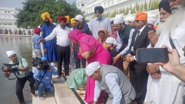 ਉਪ ਰਾਸ਼ਟਰਪਤੀ ਧਨਖੜ ਸ੍ਰੀ ਹਰਿਮੰਦਰ