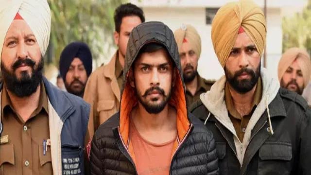 ਗੈਂਗ+ਸਟਰ ਲਾਰੈਂਸ ਬਿਸ਼ਨੋਈ ਨੂੰ ਪੇਸ਼