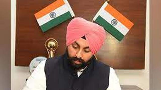 ਹਰਜੋਤ ਸਿੰਘ ਬੈਂਸ ਦੇ ਹੁਕਮਾਂ ‘ਤੇ