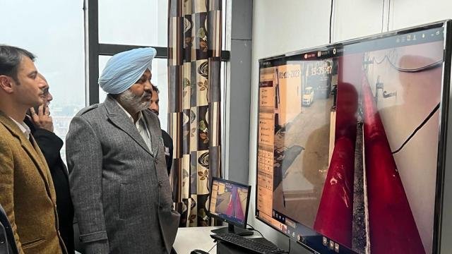 ਚੀਮਾ ਨੇ ਆਬਕਾਰੀ ਵਿਭਾਗ ਦੇ ਈ-ਚੌਕਸੀ ਸਿਸਟਮ ਰਾਹੀਂ ਕੀਤੀ ਅਚਨਚੇਤ ਚੈਕਿ