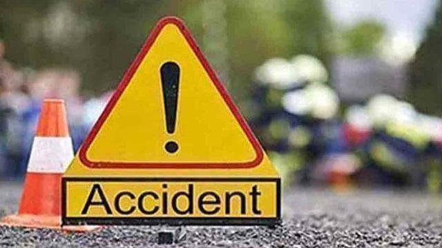 ਪੁਲਵਾਮਾ ਦੇ NH-44 'ਤੇ ਪਲਟੀ ਯਾਤਰ