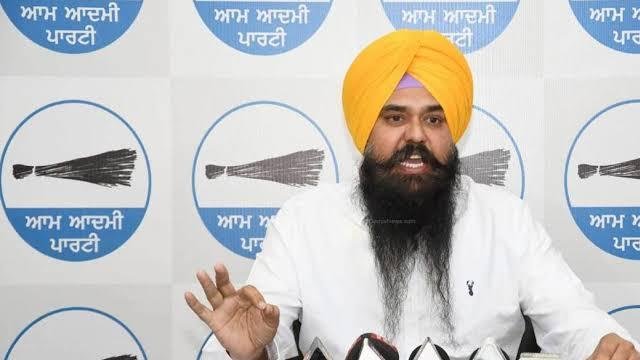 ਮਾਲਵਿੰਦਰ ਕੰਗ ਨੇ ਅਨਿਲ ਵਿਜ ਦੇ ਬਿਆਨ ਦੀ ਕੀਤੀ ਨਿਖੇਧੀ