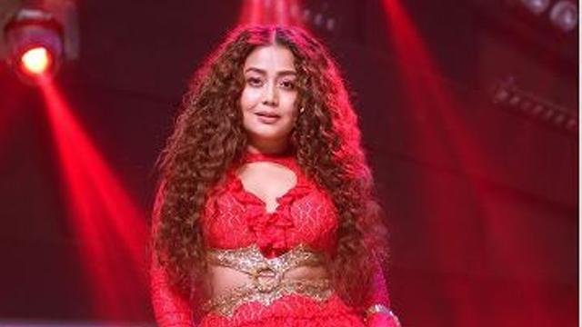 Neha Kakkar Net Worth- ਨੇਹਾ ਕੱਕੜ ਹਰ ਮਹੀਨੇ ਕਿੰਨੀ ਕਮਾਈ ਕਰਦੀ ਹੈ