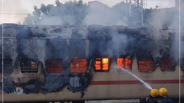 Train Accident- ਤਾਮਿਲਨਾਡੂ ਦੇ ਮਦੁਰਾਈ 'ਚ ਵੱਡਾ ਰੇਲ ਹਾ.ਦ.ਸਾ, ਕਈ