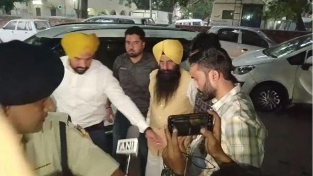ਜੇਲ੍ਹ ‘ਚ ਫਰਸ਼ ‘ਤੇ ਡਿੱਗੇ ‘ਆਪ’ ਵਿਧਾਇਕ ਗੱਜਣਮਾਜਰਾ, ਪਟਿਆਲਾ ਦੇ ਰਾਜ