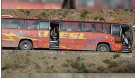 इस देश में बसों से 9 पंजाबियों को मार रहे हैं आतंकी, जानें म