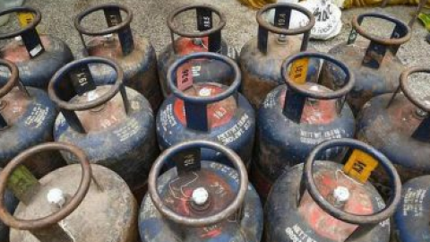 LPG Cylinder rates - ਜੂਨ ਮਹੀਨੇ ਦੀ ਸ਼ੁਰੂਆਤ 'ਚ ਖੁਸ਼ਖਬਰੀ, ਕਮਰਸ਼ੀ