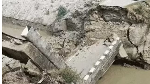 Bridge collapsed  - ਬਿਹਾਰ 'ਚ ਇ