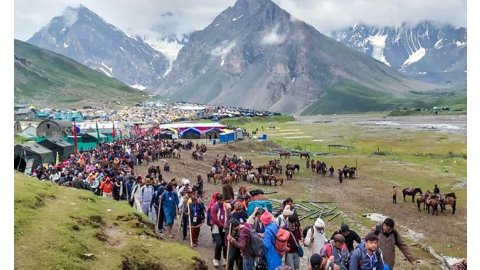 Amarnath Yatra - 31 ਦਿਨਾਂ 'ਚ 4.66 ਲੱਖ ਸ਼ਰਧਾਲੂਆਂ ਨੇ ਕੀਤੇ ਬਾਬਾ