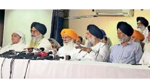 Shiromani Akali Dal -  ਬਗੀ ਧੜੇ ਦੇ ਅੱਠ ਆਗੂਆਂ ਨੂੰ ਪਾਰਟੀ 'ਚੋਂ ਕ