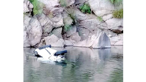 Pabar river - ਹਿਮਾਚਲ ਘੁੰਮਣ ਆਇਆ