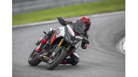 ਭਾਰਤ 'ਚ ਲਾਂਚ ਹੋਈ Ducati Multistrada V4 RS ਸੁਪਰਬਾਈਕ, 38 ਲੱਖ ਰ