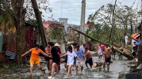 Cyclone in Vietnam - ਵੀਅਤਨਾਮ 'ਚ ਚੱਕਰਵਾਤ 'ਯਾਗੀ' ਨੇ ਮਚਾਈ ਤਬਾਹੀ