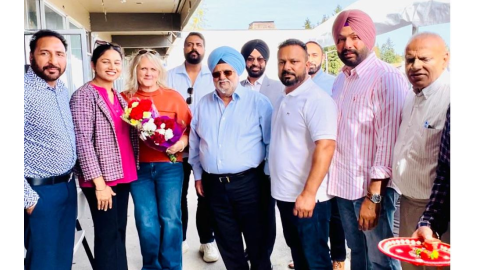 Seattle ਦੇ ਕੈਂਟ ਸ਼ਹਿਰ 'ਚ ਨਵਾਂ ਇੰਡੀਅਨ ਰੈਸਟੋਰੈਂਟ ਦਾ ਉਦਘਾਟਨ, ਲੋਕ