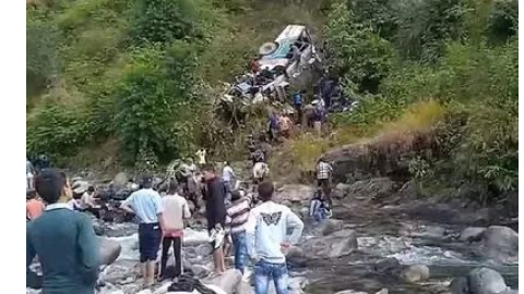 Big accident in Almora - ਯਾਤਰੀ