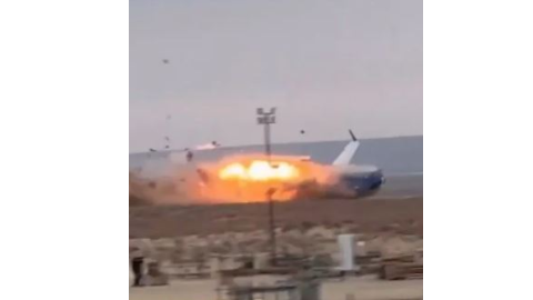 Kazakhstan 'ਚ ਐਮਰਜੈਂਸੀ ਲੈਂਡਿੰਗ ਦੌਰਾਨ ਯਾਤਰੀ ਜਹਾਜ਼ ਹੋਇਆ Crash,