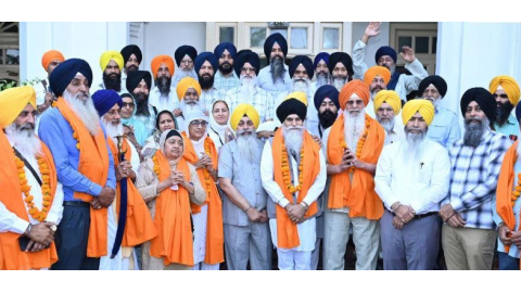 ਖ਼ਾਲਸਾ ਸਾਜਣਾ ਦਿਵਸ ਮਨਾਉਣ ਲਈ 1942 ਸਿੱਖ ਸ਼ਰਧਾਲੂਆਂ ਦਾ ਜਥਾ ਪਾਕਿਸਤਾਨ