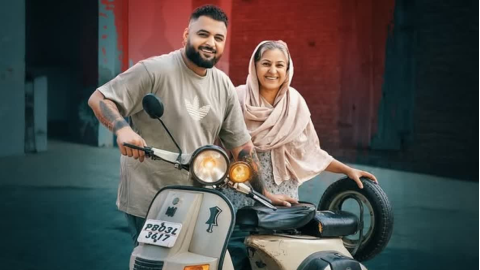 ਮਾਂ ਦੀ ਮਮਤਾ ਦਾ ਪ੍ਰਤੀਕ ਗੁਲਾਬ ਸਿ