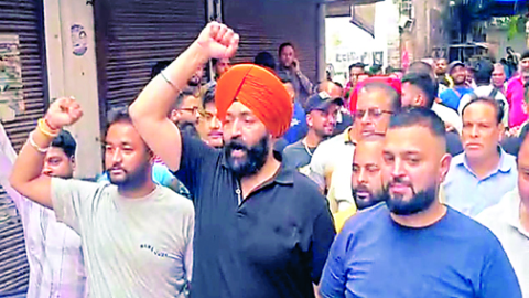 ਜੀਐਸਟੀ ਛਾਪੇਮਾਰੀ ਖ਼ਿਲਾਫ ਜਲੰਧਰ 'ਚ ਦੁਕਾਨਦਾਰਾਂ ਵੱਲੋਂ ਵਿਰੋਧ ਪ੍ਰਦਰਸ