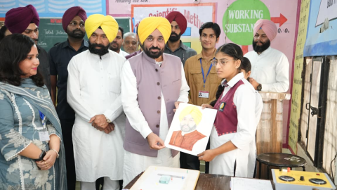ਨੌਜਵਾਨਾਂ ਨੂੰ ਨੌਕਰੀਆਂ ਮੰਗਣ ਦੀ ਬ