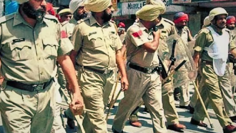 Punjab News - ਪੁਲਿਸ ਵਿਭਾਗ 'ਚ ਵੱਡਾ ਫੇਰਬਦਲ, 61 DSP's 'ਤੇ ਕੀਤੇ