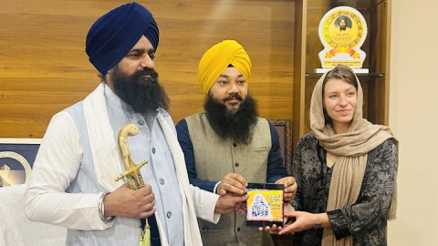 ਸ੍ਰੀ ਅਕਾਲ ਤਖ਼ਤ ਸਾਹਿਬ ਵਲੋਂ Melbourne ਦੀ ਕਲਾਕਾਰ ਨੂੰ ਸ਼ਹੀਦ ਜਸਵੰ