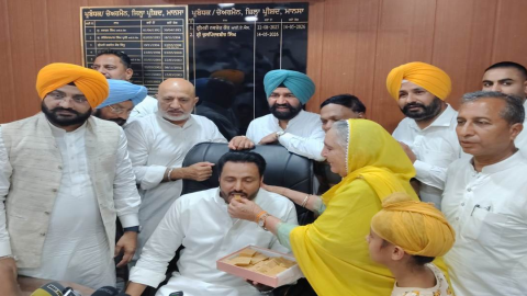 ਮਾਨਸਾ ਜ਼ਿਲ੍ਹਾ ਪਰਿਸ਼ਦ ਦੇ ਨਵੇਂ ਚੇਅਰਮੈਨ ਚੁਸ਼ਪਿੰਦਰਬੀਰ ਚਹਿਲ ਦੀ ਤਾ