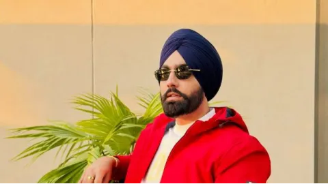ਕੈਨੇਡਾ ਵਿੱਚ ਸ਼ੋਅ ਤੋਂ ਬਾਅਦ Ammy Virk 'ਤੇ ਹਮਲਾ, ਰੋਲਜ਼ ਰਾਇਸ ਕਾਰ