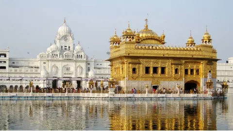 ਮੁੱਖਵਾਕ ਸੱਚਖੰਡ ਸ੍ਰੀ ਹਰਿਮੰਦਰ ਸਾ