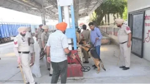 ਤਿਉਹਾਰਾਂ ਤੋਂ ਪਹਿਲਾਂ ਫਰੀਦਕੋਟ ਪੁ