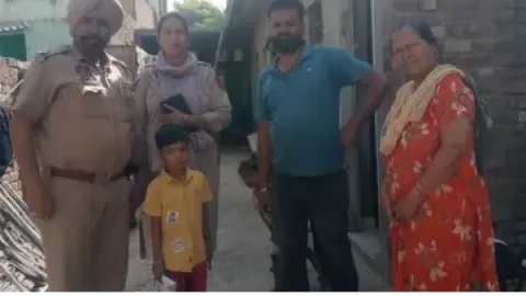 ਨਹਿਰ ਕਿਨਾਰੇ ਮਿਲਿਆ ਲਾਪਤਾ ਪੰਜ ਸਾਲਾ ਬੱਚਾ, PCR ਈਕੋ-7 ਟੀਮ ਨੇ ਮਾਂ