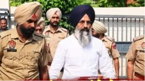 ਜਲੰਧਰ ਪਹੁੰਚੇ ਡੇਰਾ ਬਿਆਸ ਮੁਖੀ ਜਸਦੀਪ ਗਿੱਲ, ਸੁਨੀਲ ਤਲਵਾੜ ਦੀ ਮਾਤਾ