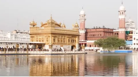 ਮੁੱਖਵਾਕ ਸੱਚਖੰਡ ਸ੍ਰੀ ਹਰਿਮੰਦਰ ਸਾ